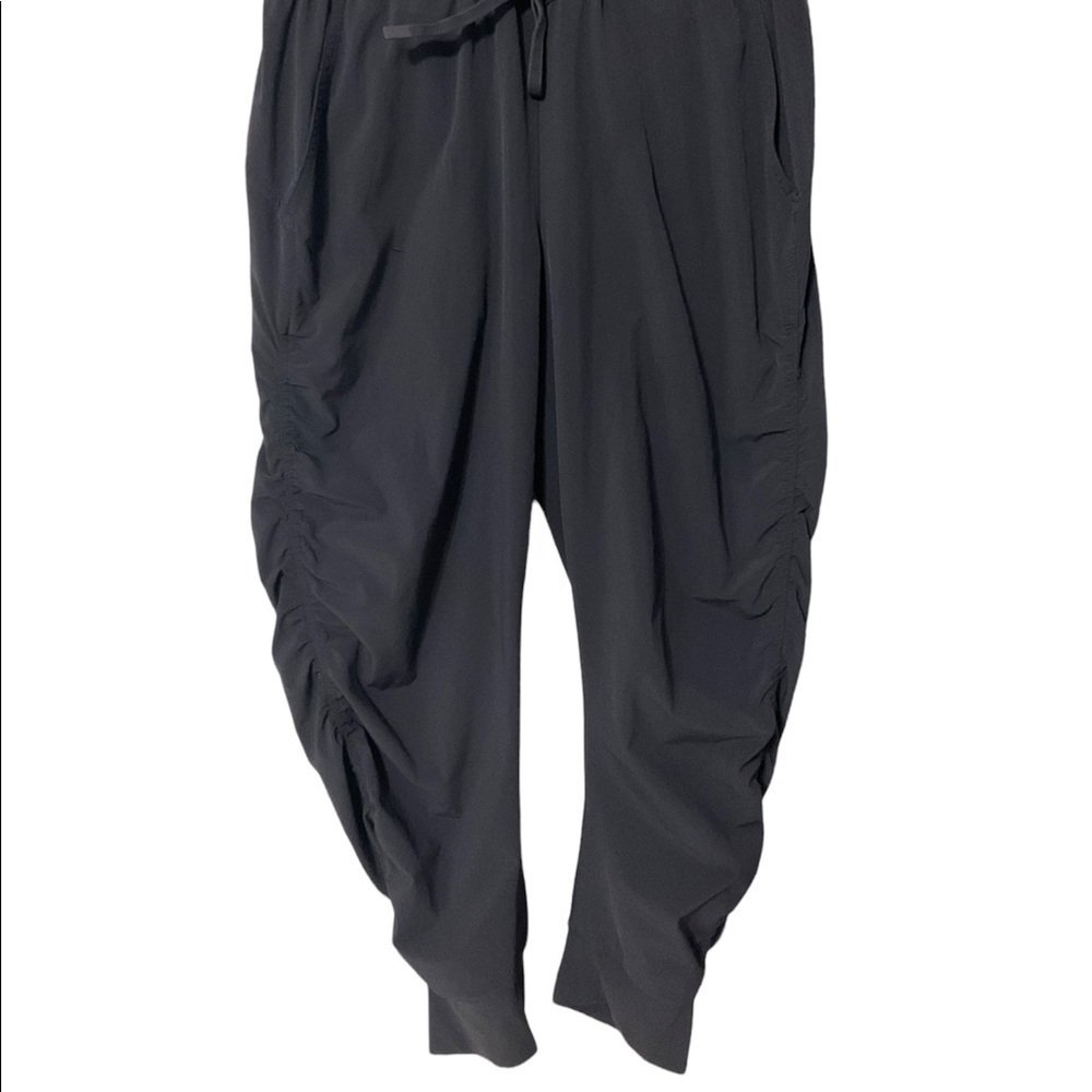 Athleta Attitude Crop Pant, Gray color Knit waistband for ease of movement B10 - Picture 14 of 15